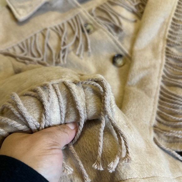 RSQ Women's Cream Fringe Teddy Jacket - Picture 2 of 7